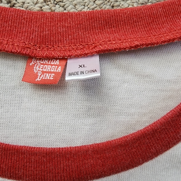 Florida Georgia Line Dig Your Roots Tour 2017 Top - Picture 7 of 10